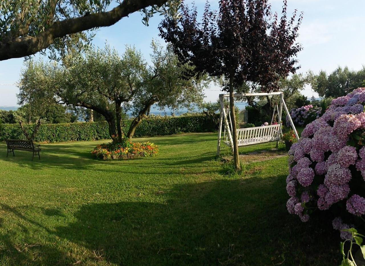 Ferienwohnung Il Poggio Degli Ulivi Trevignano Romano Exterior foto